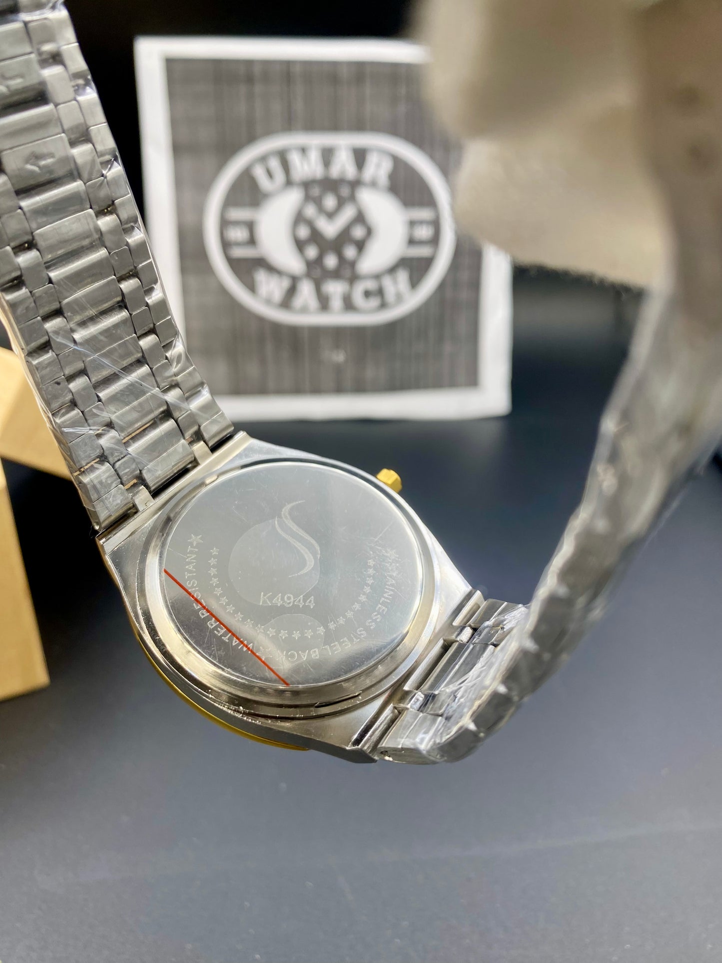 Classic Two-Tone Watch for Men – A Timeless Choice for All Events